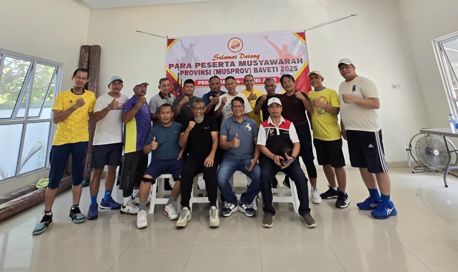 Dokter Budi Terpilih Aklamasi! Baveti Riau Siap Bawa Tenis Veteran ke Puncak