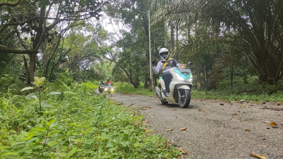 Honda PCX Club Indonesia Chapter Kampar Hangout di Kota Bangkinang