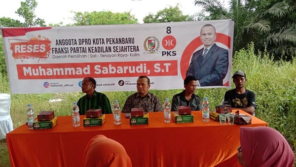 Reses Ketua DPRD Pekanbaru di Sialang Sakti, Warga Keluhkan Persoalan Banjir